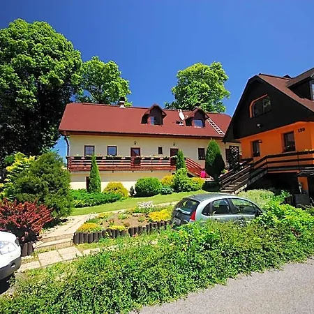 Hotel Ada 3*